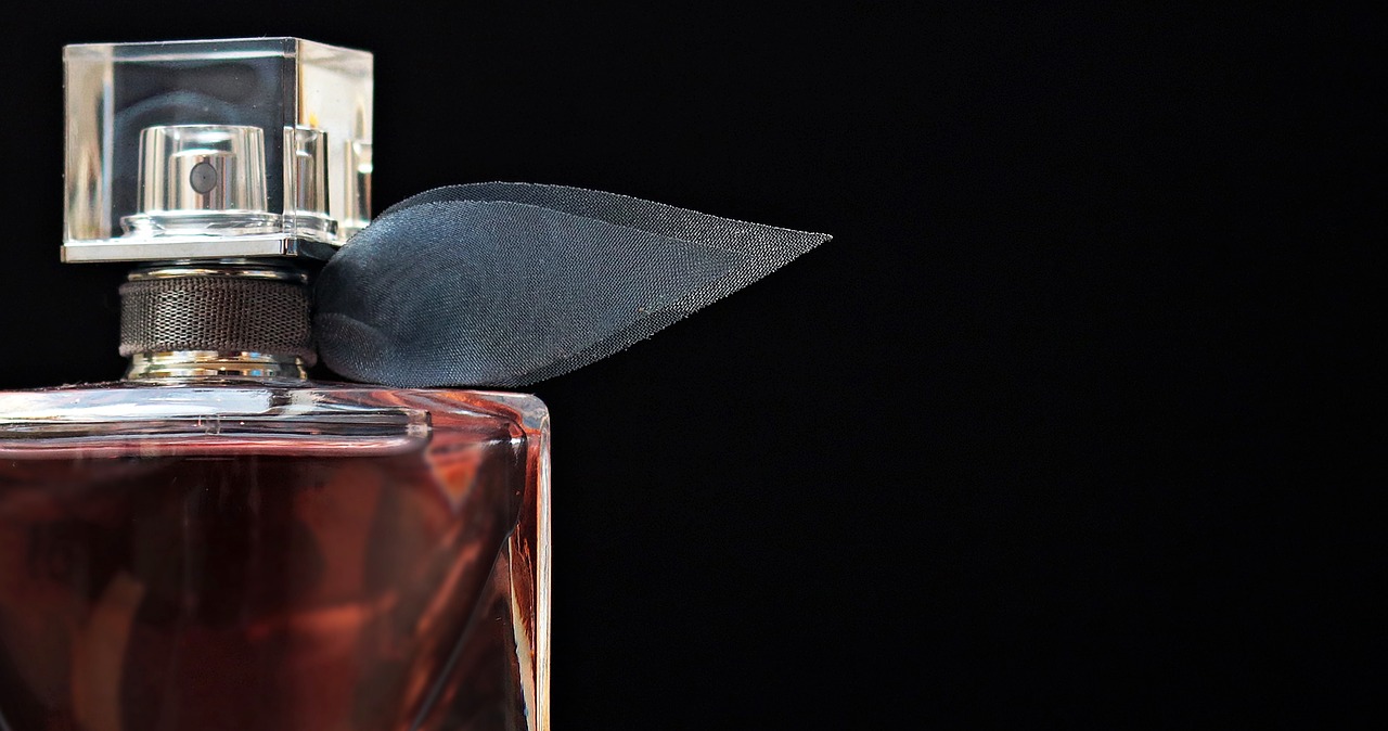 Could selling perfume be one of the most daunting challenges faced by  today's brands? - Fourth Source