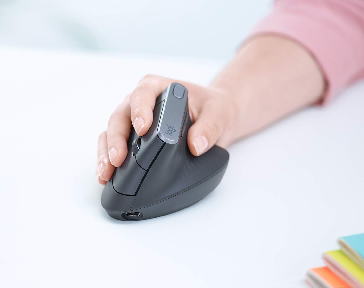 The Best Ergonomic Vertical Mouse - Fourth Source